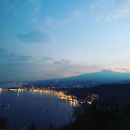 Appartamento Nicoletta Taormina Exteriör bild