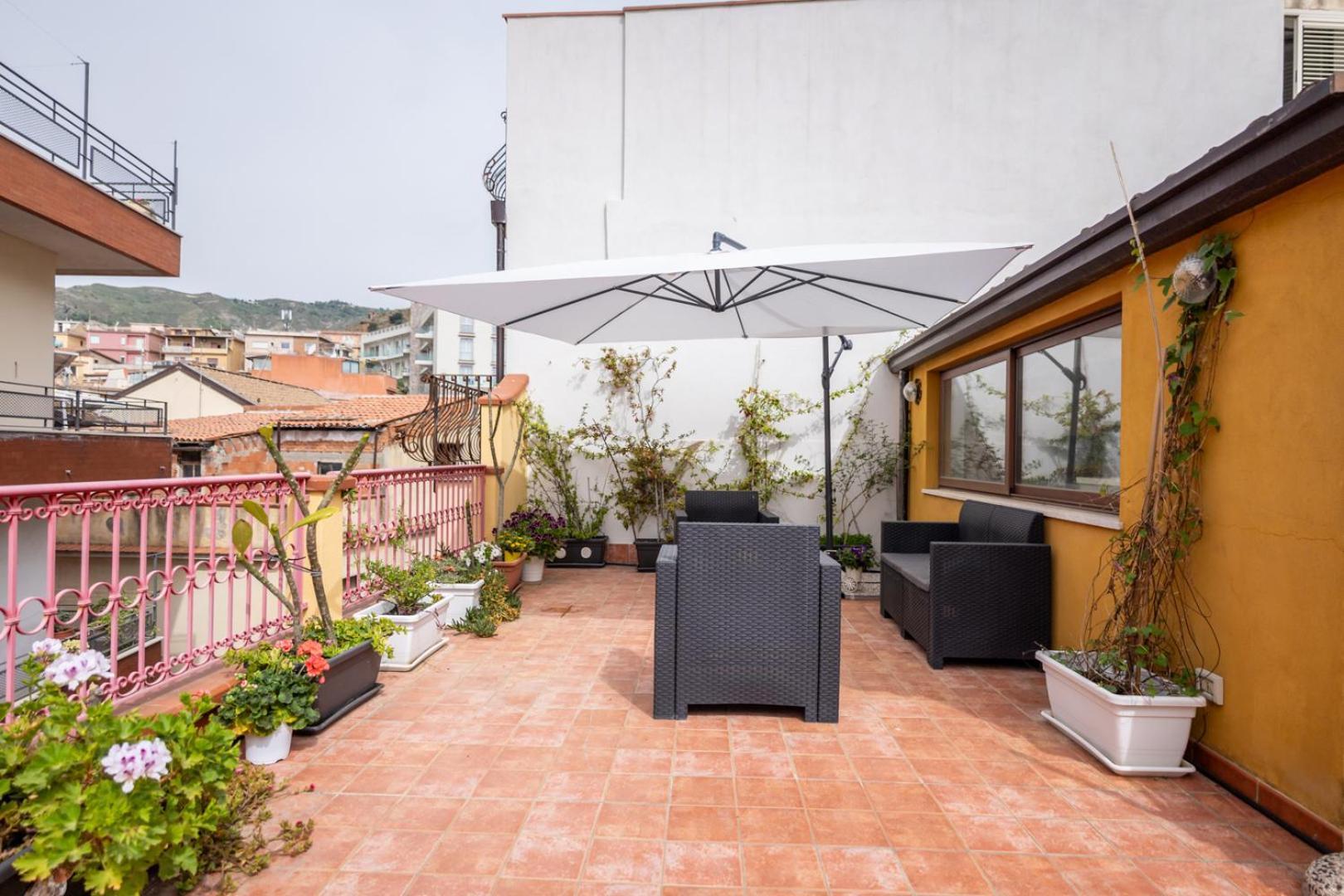 Appartamento Nicoletta Taormina Exteriör bild